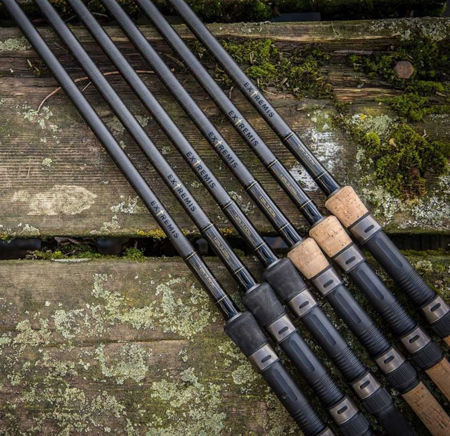 Picture of Wychwood Extremis 12ft 3.25lb Carp Rod